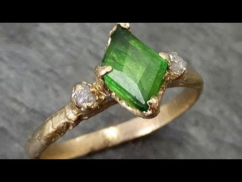 5 Breathtaking Green Gemstone Rings