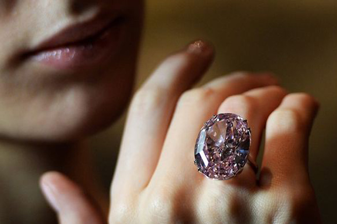 Top 5 most expensive Diamond Rings in the World