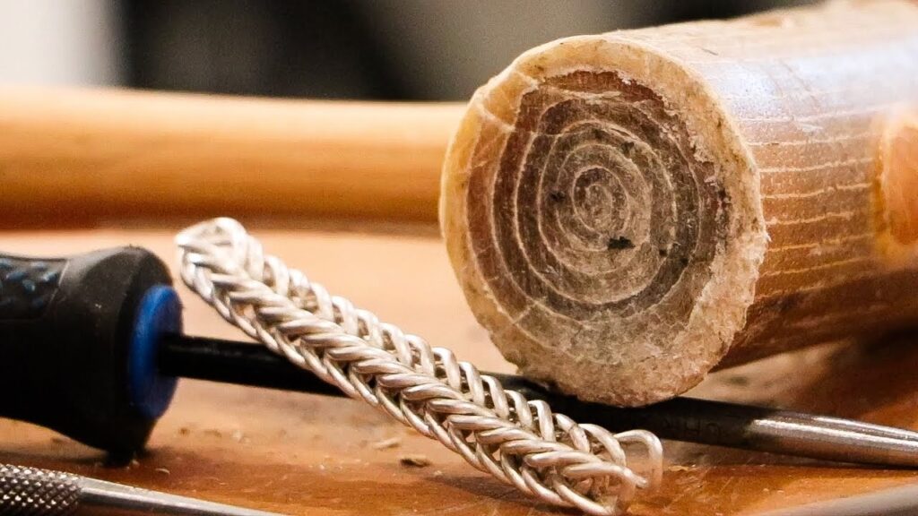 Ancient Jewelry Making Technique Creates STUNNING Bracelet