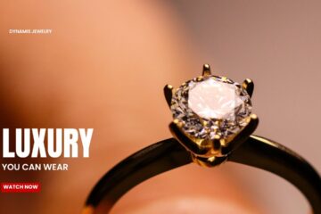 Pure Luxury! ✨ 1 Carat Stone Set in 18K Gold Ring