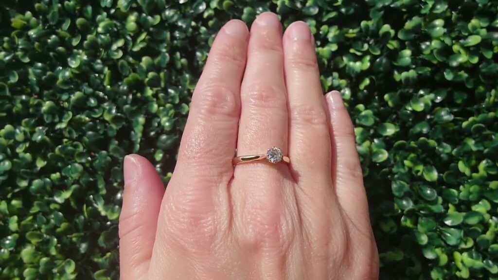 The iconic Solitaire Diamond Ring